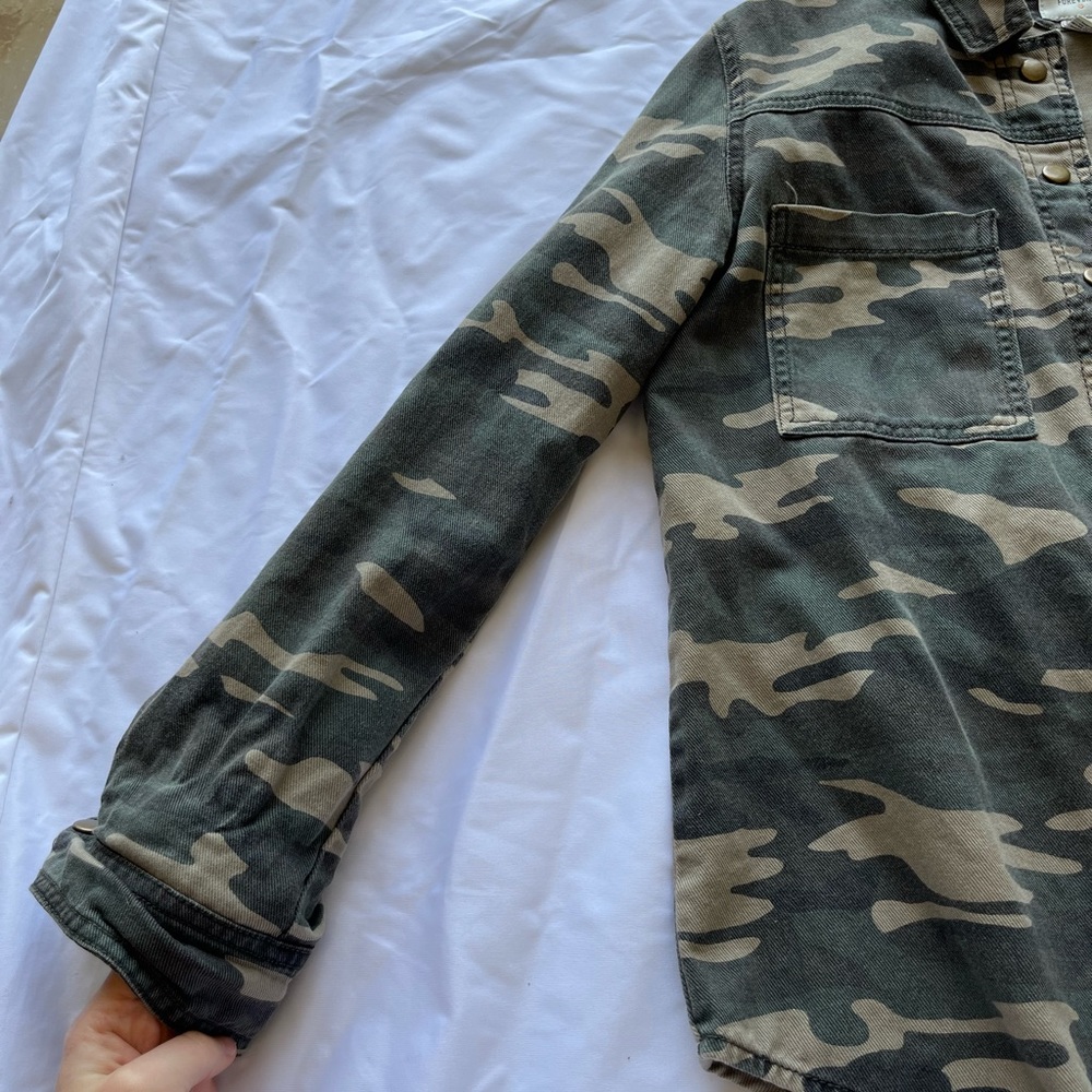 Camo jacket - Picture 2 of 3